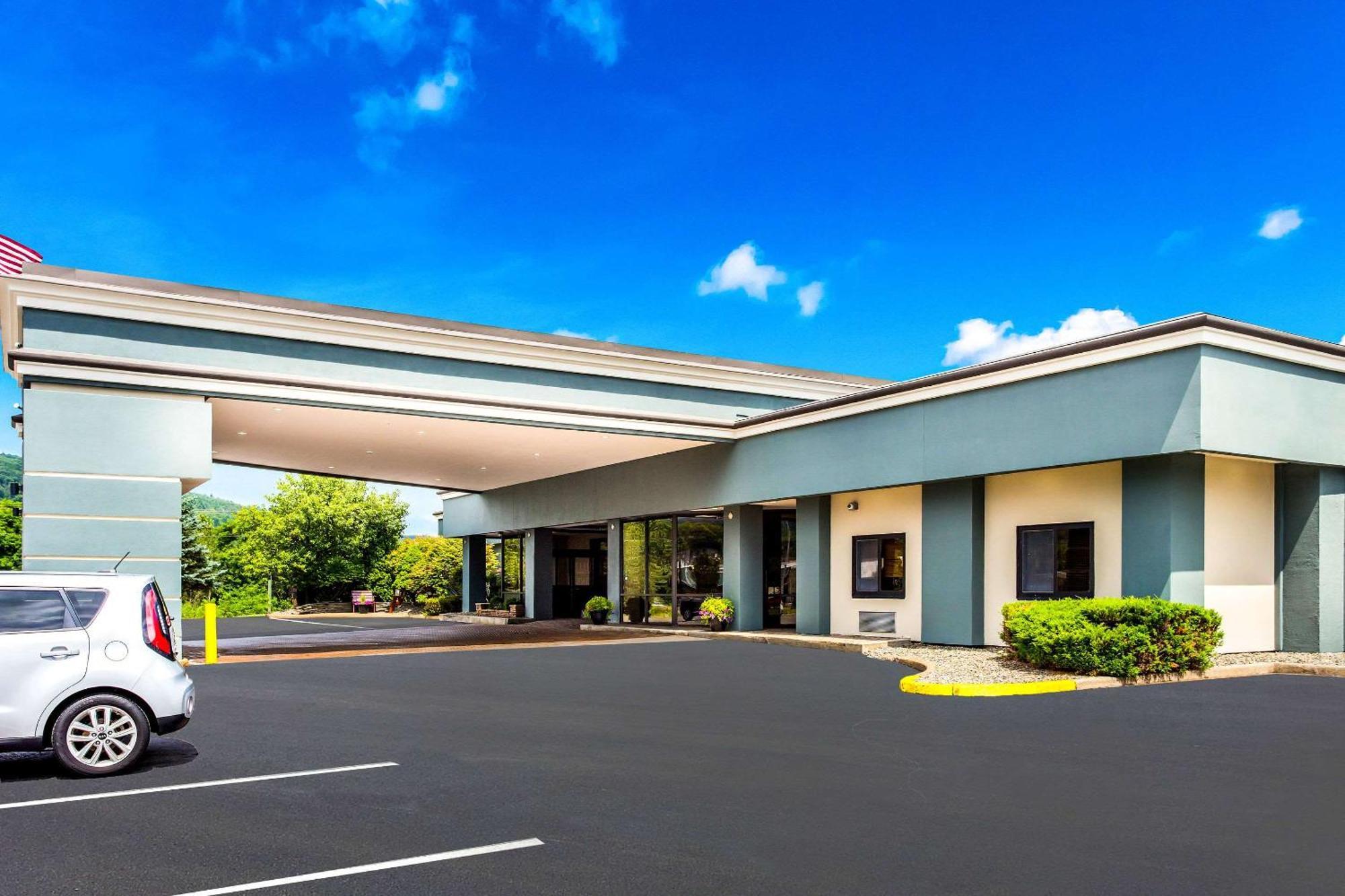 Quality Cooperstown Area Inn 3*
